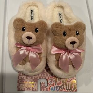 Moon Cake plush teddy bear pink bow slippers / size small (5/6) / NEW packaging